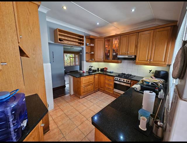 3 BEDROOM FREEHOLD FOR SALE IN WESTVILLE